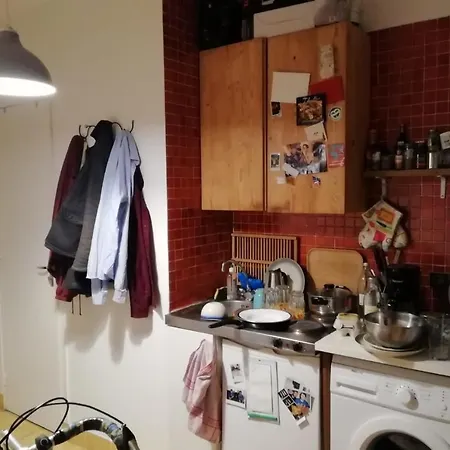 Comfortable Studio Near Buttes Chaumont Апартаменты